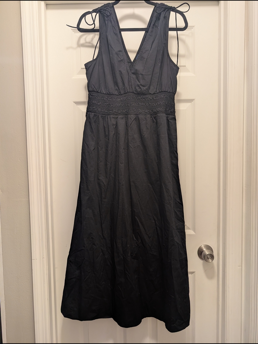 Old Navy Black Sleeveless V-Neck Maxi Dress with Tie Straps